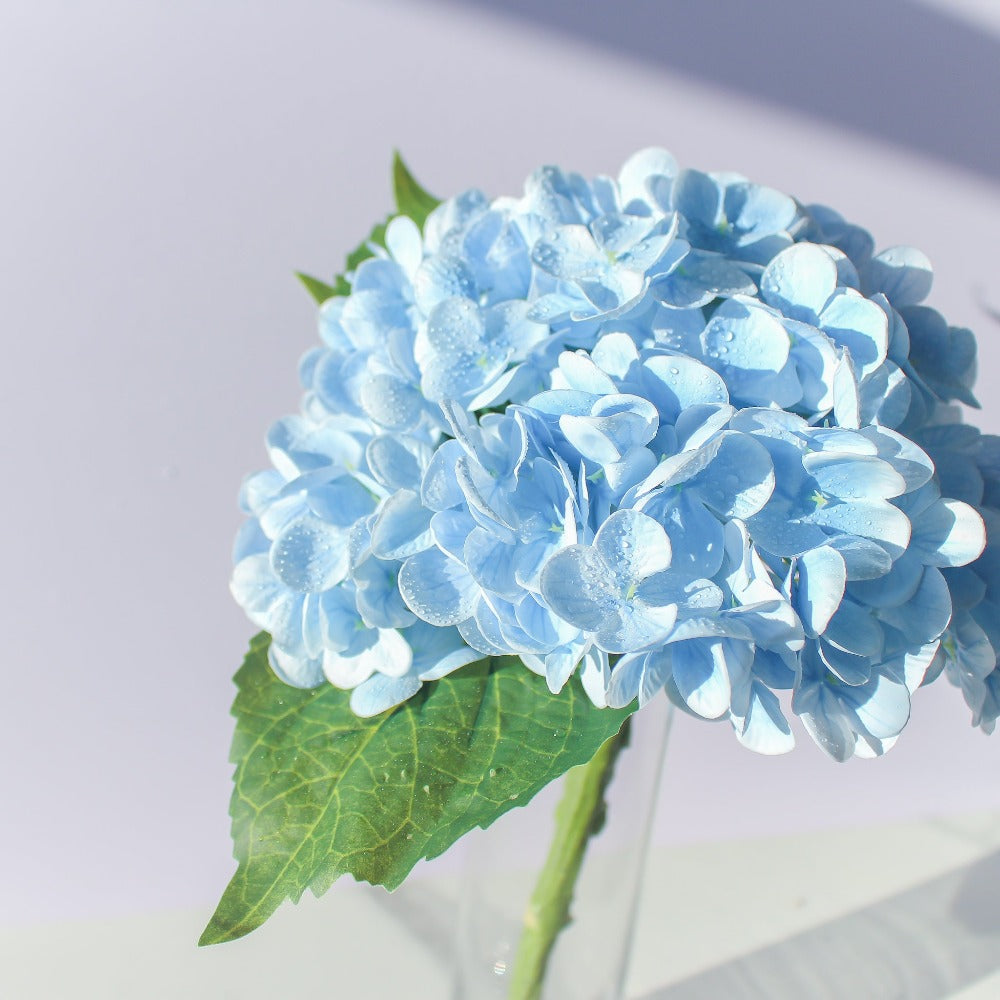 Real Touch Hydrangea Artificial Flower in blue with water