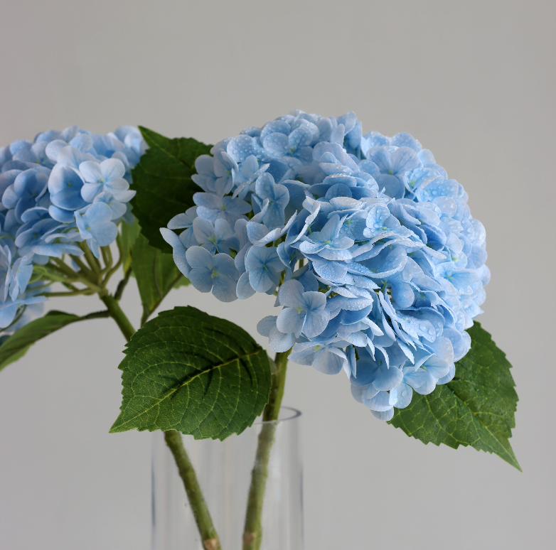 Real Touch Hydrangea Artificial Flower in blue with water