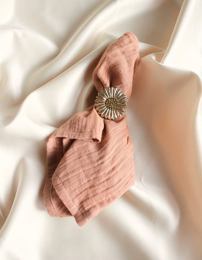 Brass Daisy Napkin Rings (Set/2)