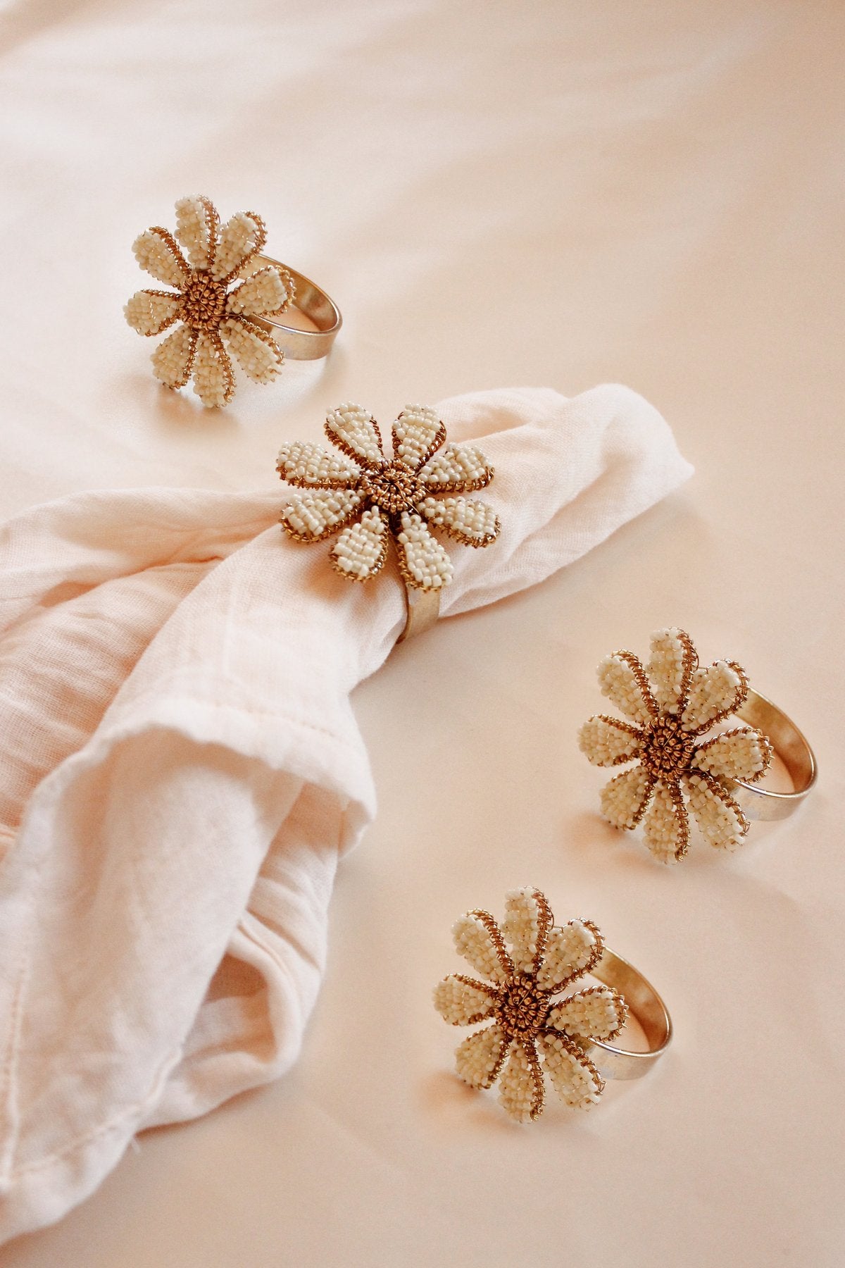 Daisy deals napkin rings