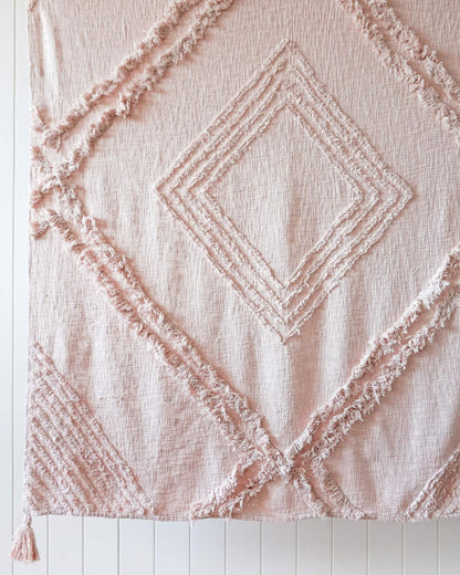 Baileigh Tufted Throw Blanket in Blush