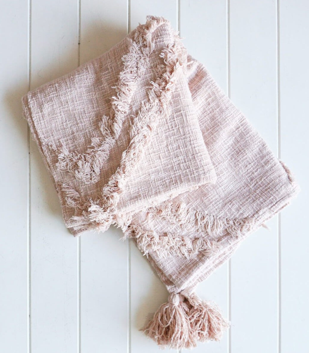 Baileigh Tufted Throw Blanket in Blush